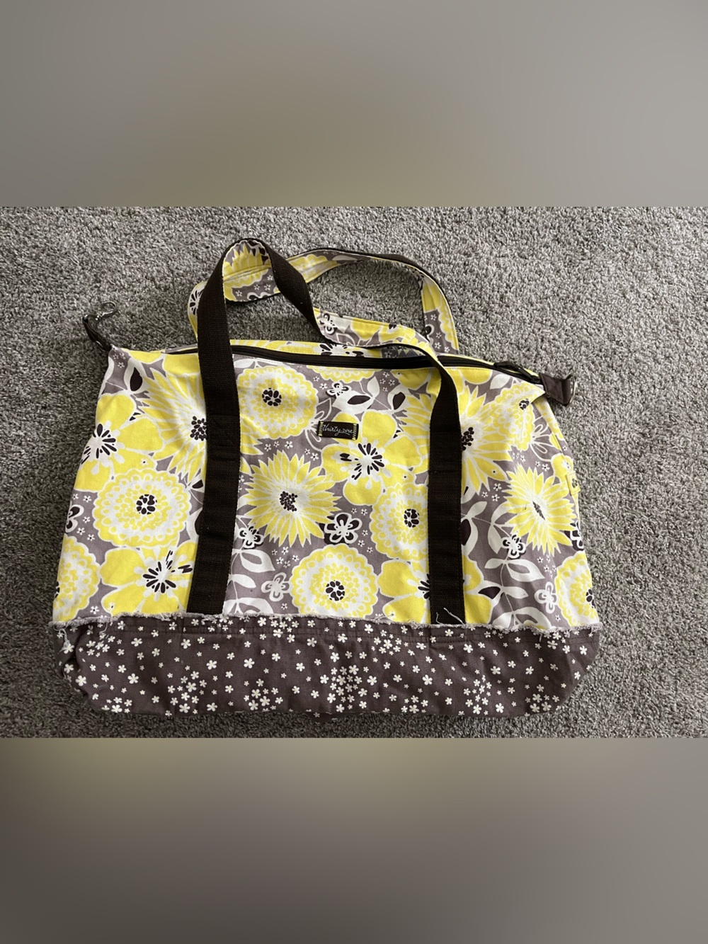 Thirty-One 5 Pocket Weekender Tote Retired Citrus Floral Gray Yellow Travel Bag